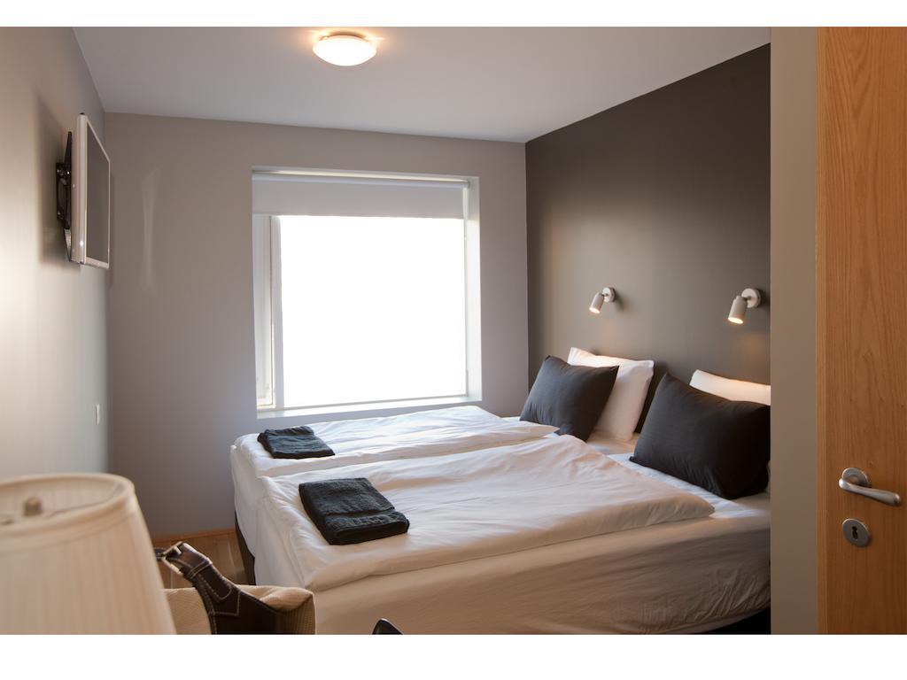 Torg Guest House Akureyri Room photo
